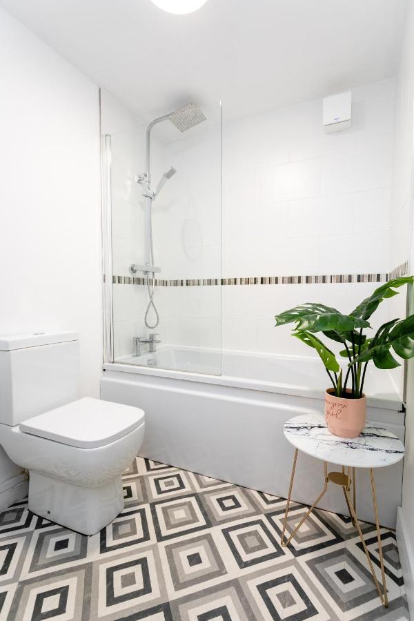 Fab 2Bedroom Apartment- Free Parking, 5Mins From City Centre, Portland Rd Ne2 1Dj Newcastle upon Tyne Zewnętrze zdjęcie