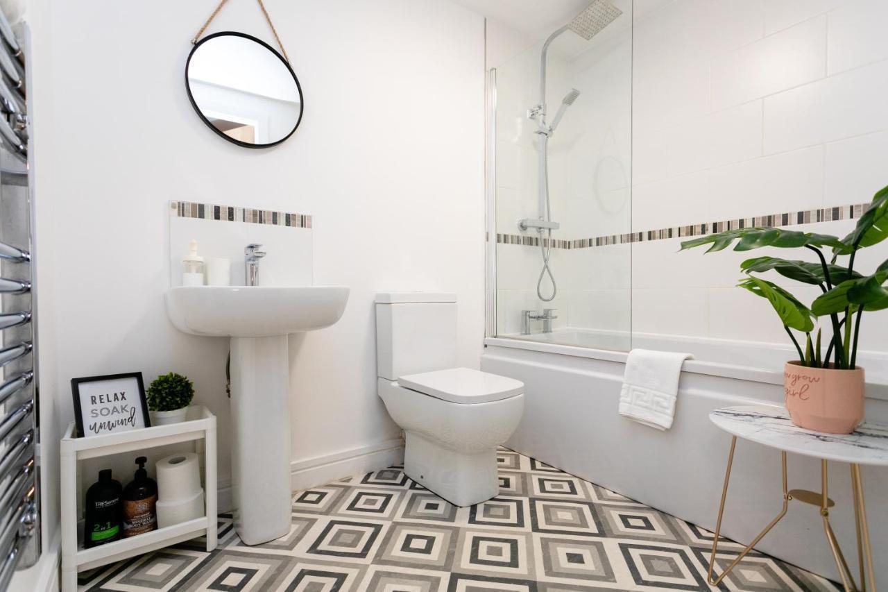 Fab 2Bedroom Apartment- Free Parking, 5Mins From City Centre, Portland Rd Ne2 1Dj Newcastle upon Tyne Zewnętrze zdjęcie